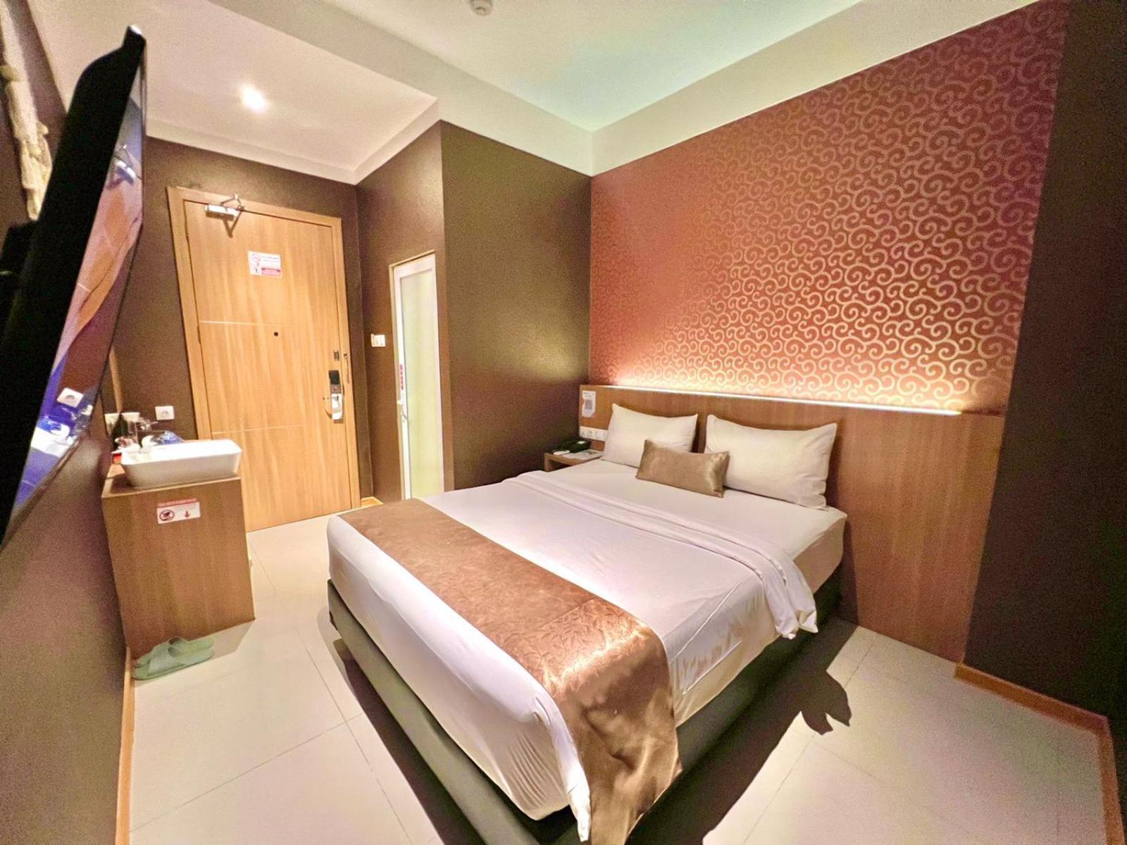 Deli Hotel Medan Eksteriør bilde